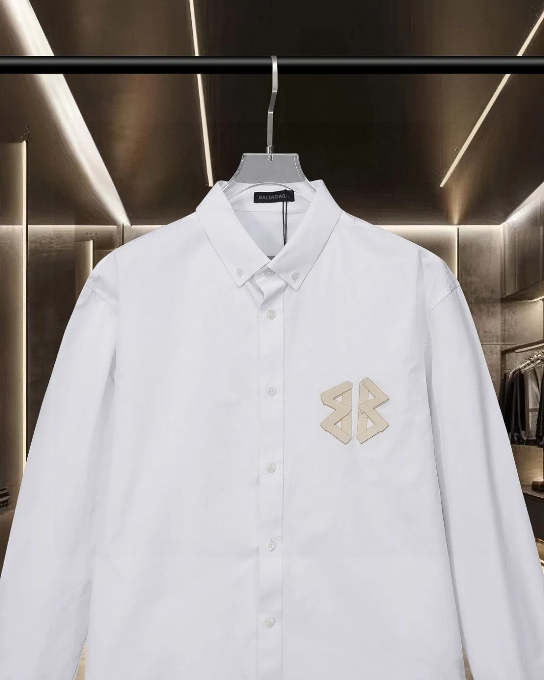 Balenciaga 🔥Hot Sale Classic Logo 2025ss New Arrival ， Logo Premium ， Breathable ， ， ，✅ logo ， 。 ， Quality。 ！ ， ！🐍Sizes：M-XXL